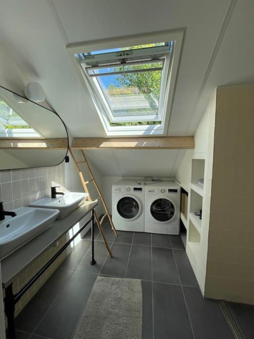 Modern Beach House For 12 Pers! With Jacuzzi Julianadorp Eksteriør billede